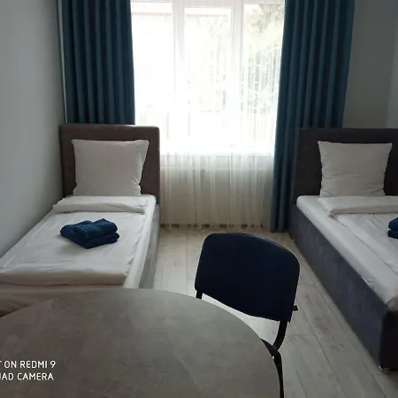 Apartment Hotelroom 1 *
